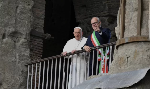 La Visita di Papa Francesco in Campidoglio: Un Ritorno al Cuore di Roma